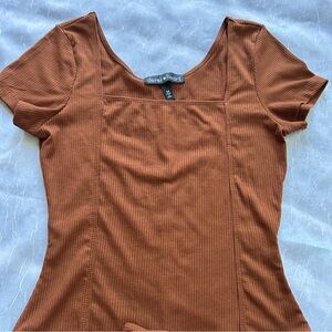 Derek Heart Brown Ribbed Short-Sleeve Bodysuit Size M